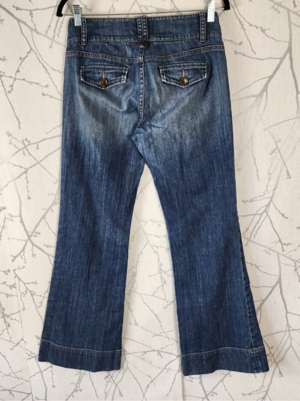 Banana Republic Stretch Denim Low Rise Urban Flare Leg Jeans - Picture 2 of 8